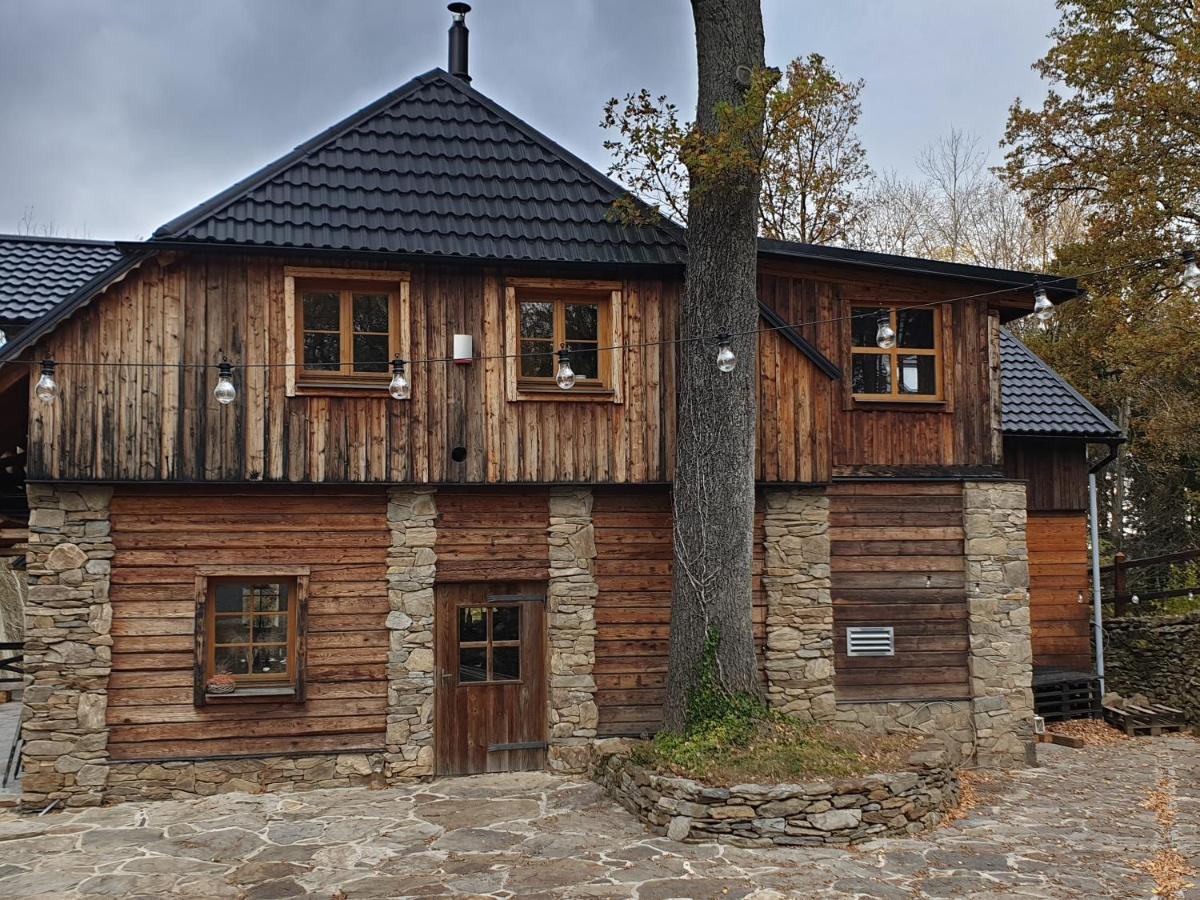 Berry Hotel Klatovy Exterior foto