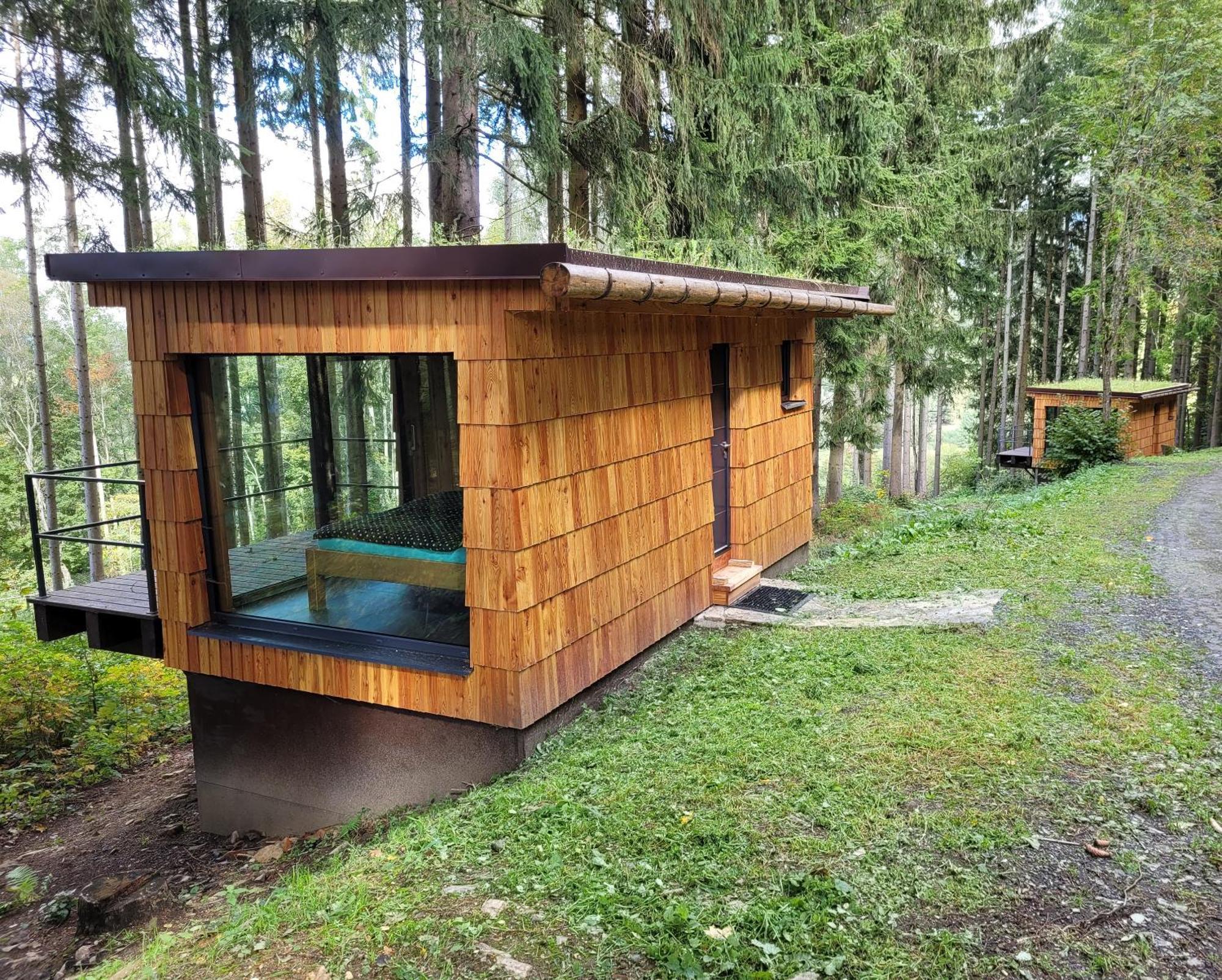 Berry Hotel Klatovy Exterior foto